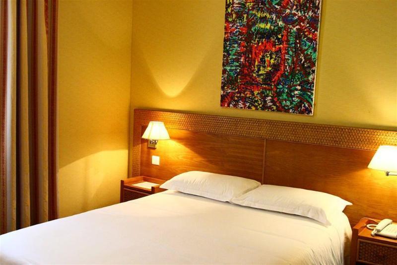 Hotel Imperial Ajaccio  Bagian luar foto