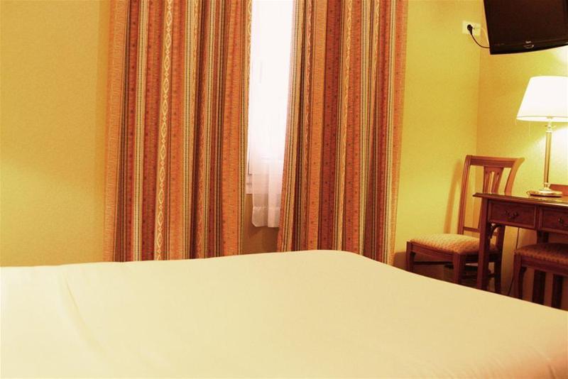 Hotel Imperial Ajaccio  Bagian luar foto